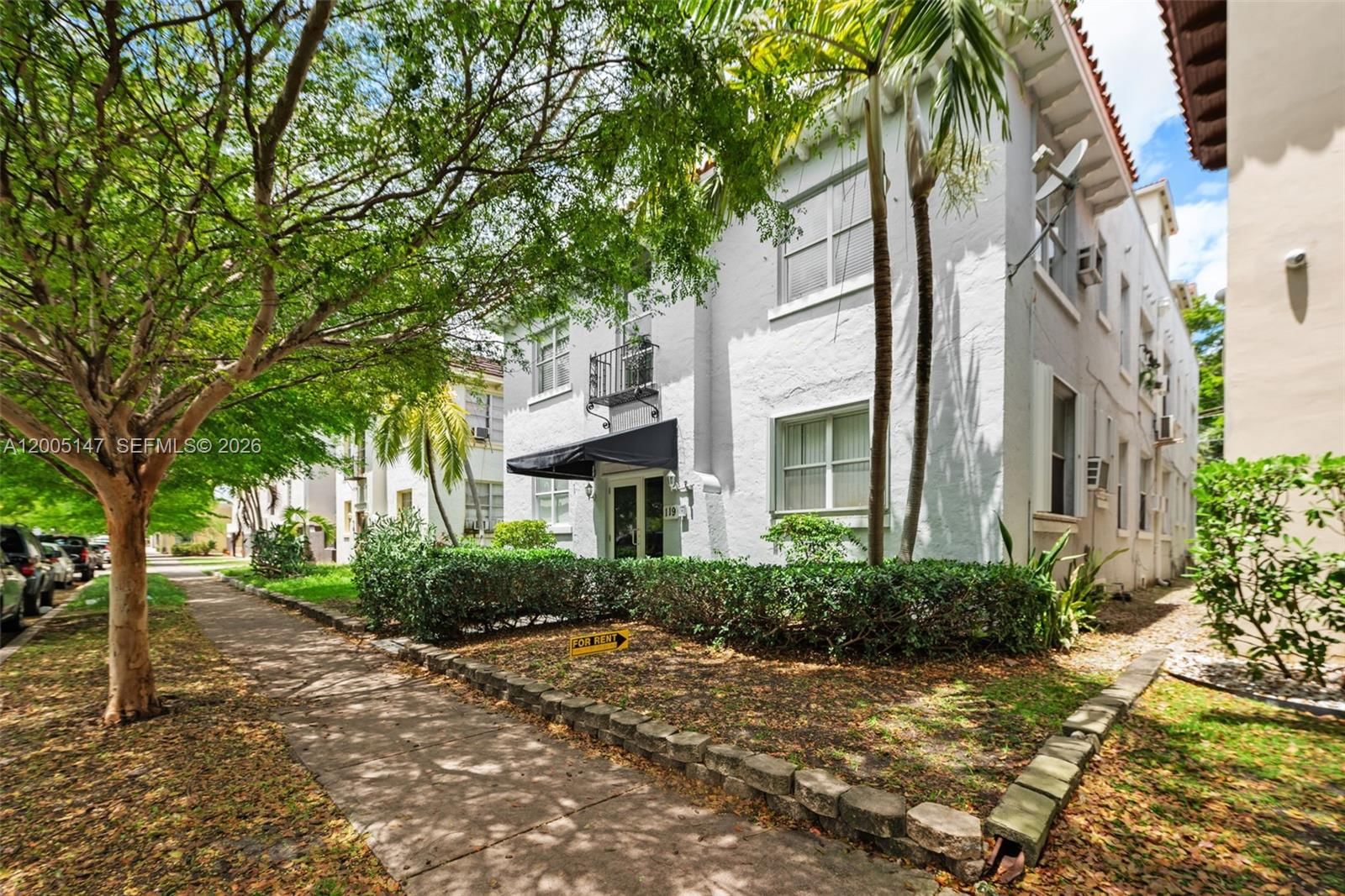Real estate property located at 119 Menores Ave #7A, Miami-dade, Menores Condo, Coral Gables, FL