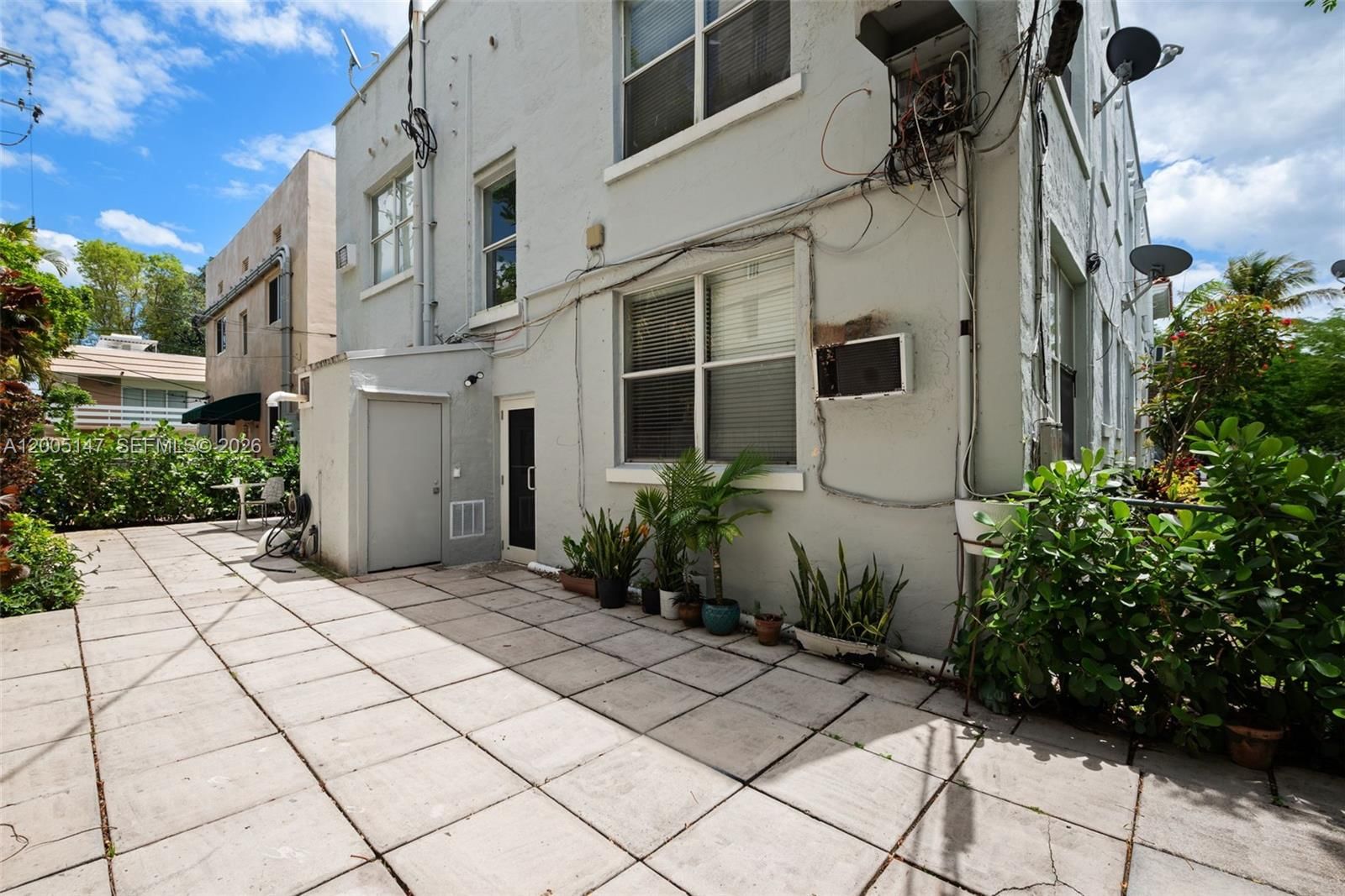 Real estate property located at 119 Menores Ave #7A, Miami-dade, Menores Condo, Coral Gables, FL