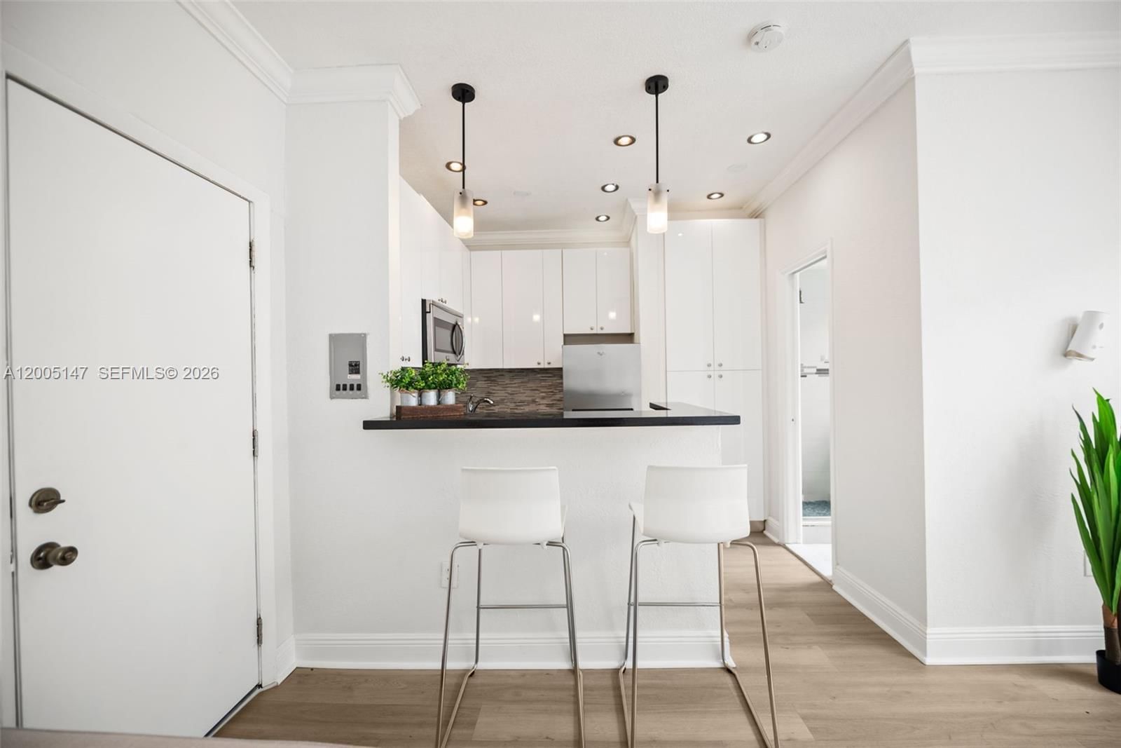 Real estate property located at 119 Menores Ave #7A, Miami-dade, Menores Condo, Coral Gables, FL