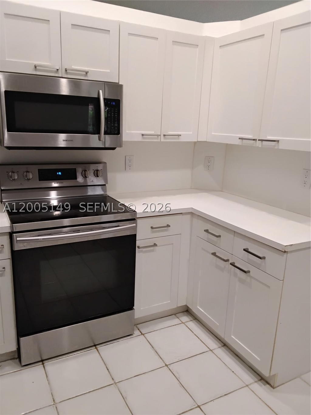 Real estate property located at 519 Talavera Rd, Broward, Sectors 3 & 4 Boundary Pl, Weston, FL