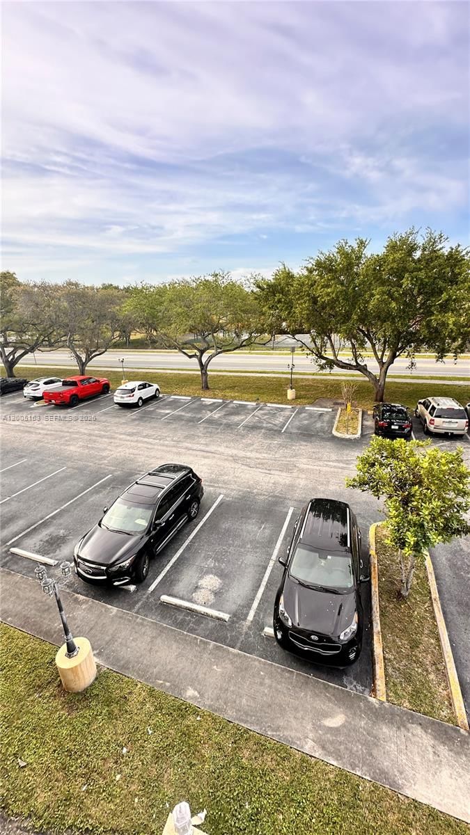 Real estate property located at 901 Hillcrest Dr #315, Broward, Hillcrest East No 19 Cond, Hollywood, FL