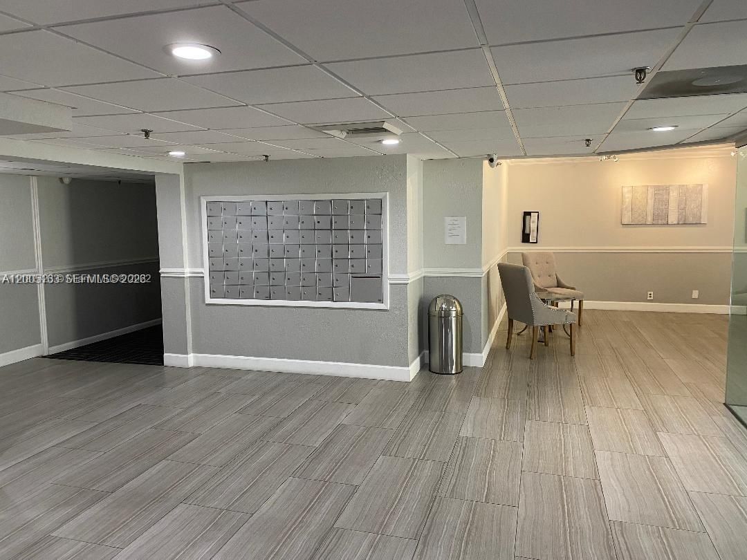 Real estate property located at 901 Hillcrest Dr #315, Broward, Hillcrest East No 19 Cond, Hollywood, FL