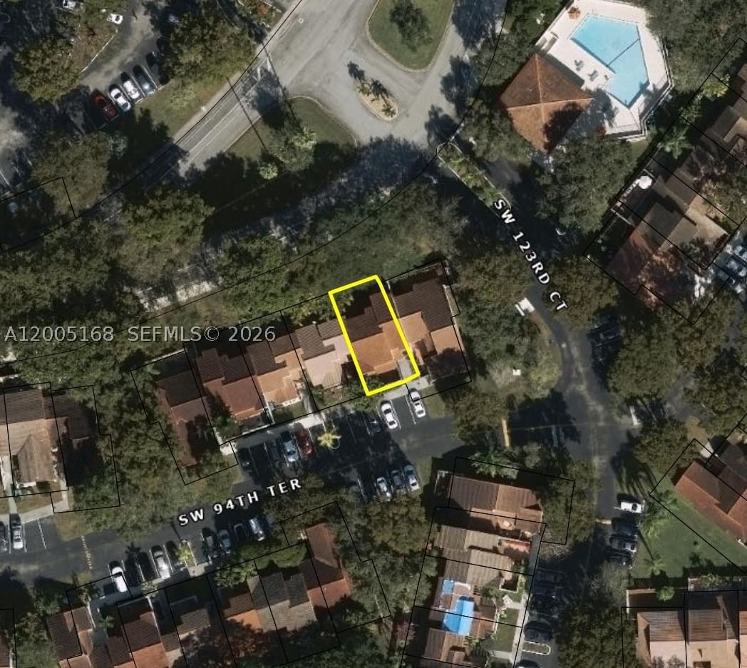 Real estate property located at 12345 94th Ter, Miami-dade, Kenland Court, Miami, FL