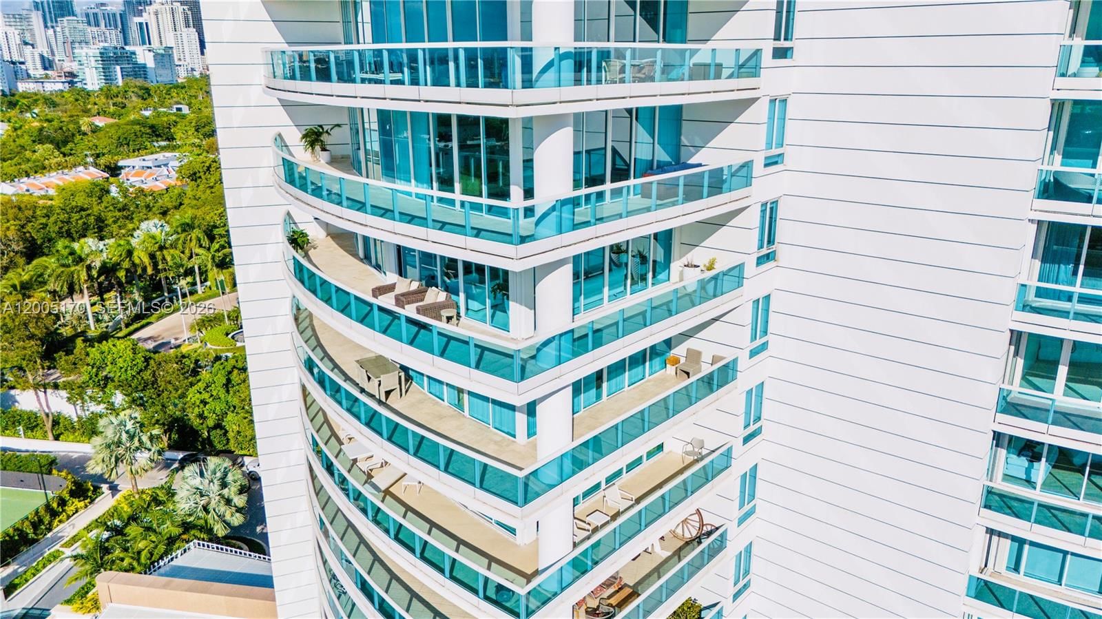 Real estate property located at 2127 Brickell Ave #1505, Miami-dade, Bristol Tower Condo, Miami, FL
