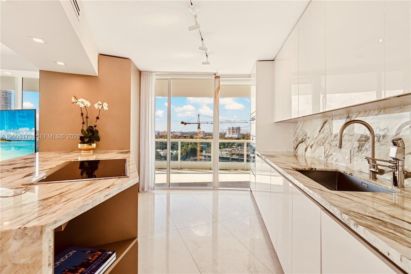 Real estate property located at 2127 Brickell Ave #1505, Miami-dade, Bristol Tower Condo, Miami, FL