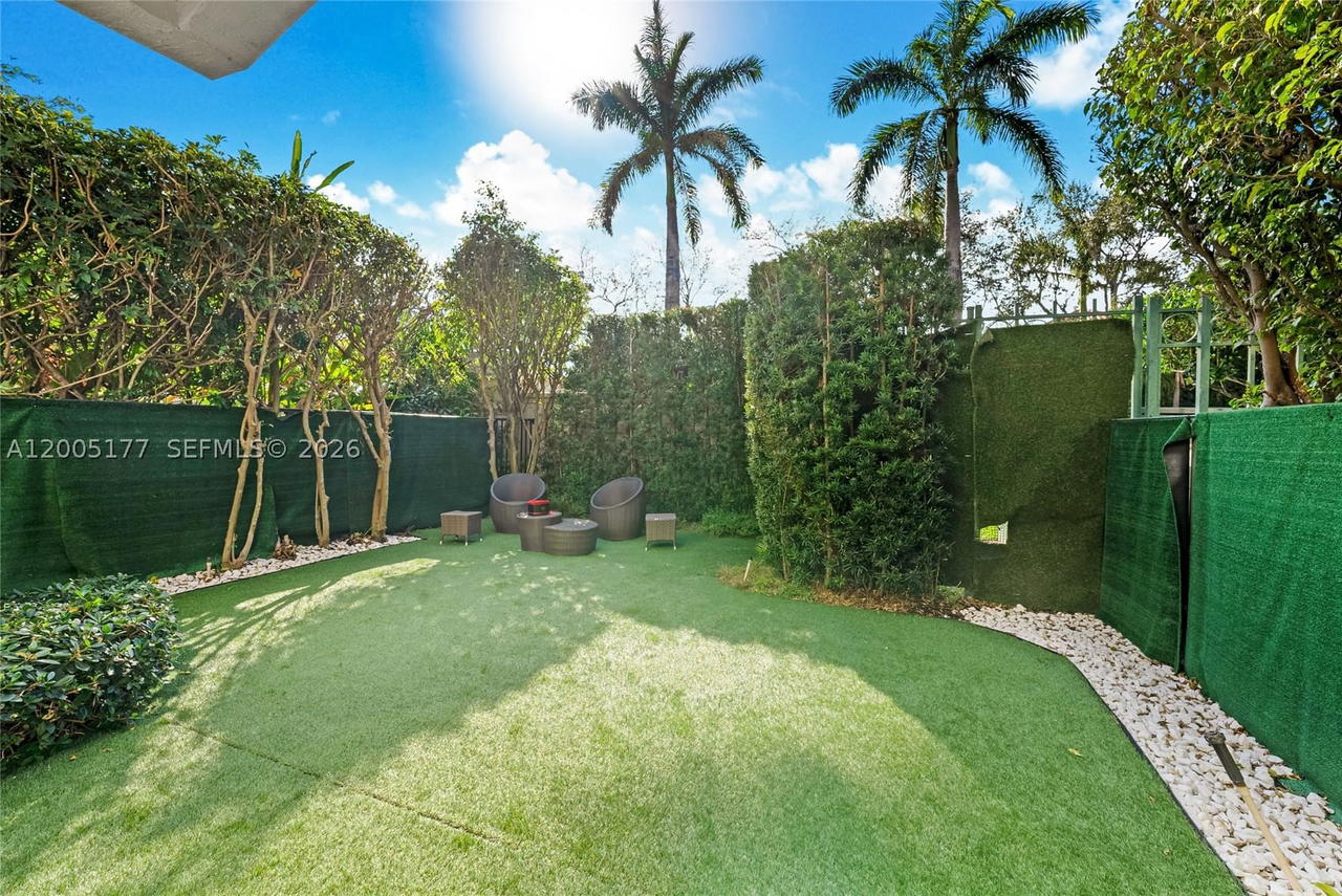 Real estate property located at 1366 Harbor Vw W, Broward, Three Islands 3rd Section, Hollywood, FL