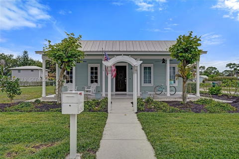 Real estate property located at 4648 Binnacle Way, Martin, Salerno Shores, Stuart, FL