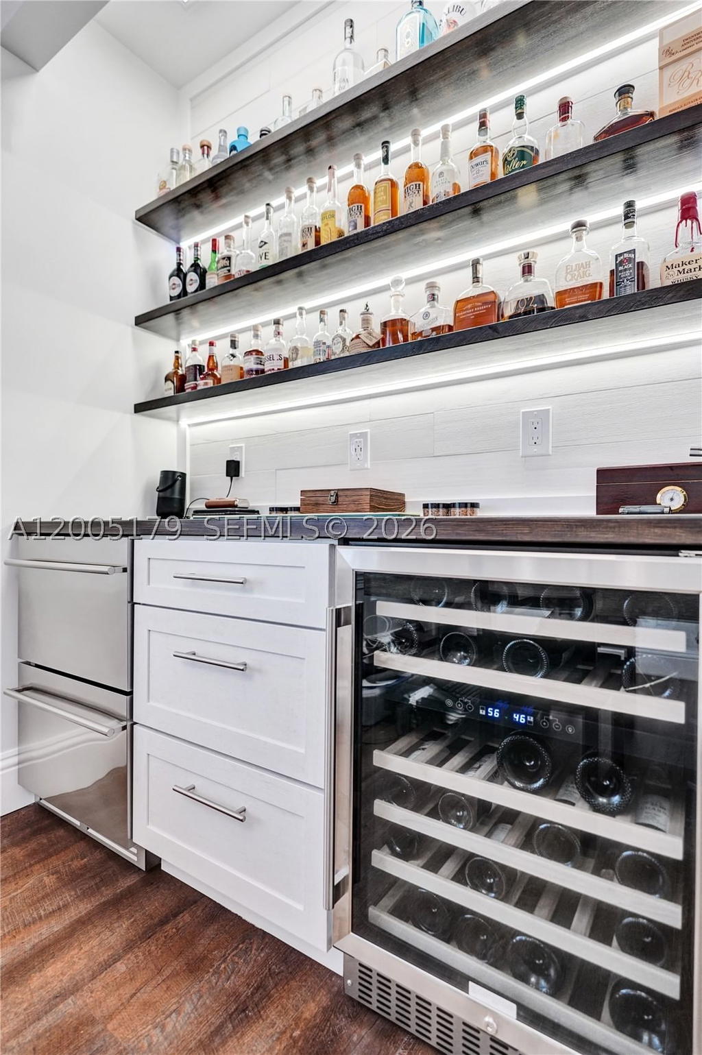Real estate property located at 4648 Binnacle Way, Martin, Salerno Shores, Stuart, FL