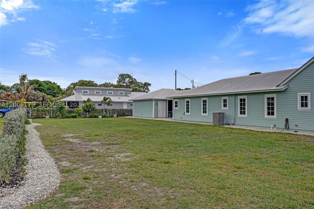 Real estate property located at 4648 Binnacle Way, Martin, Salerno Shores, Stuart, FL