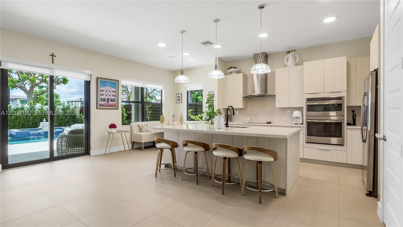 Real estate property located at 16051 87th Ct, Miami-dade, Dunnwoody Lake, Miami Lakes, FL