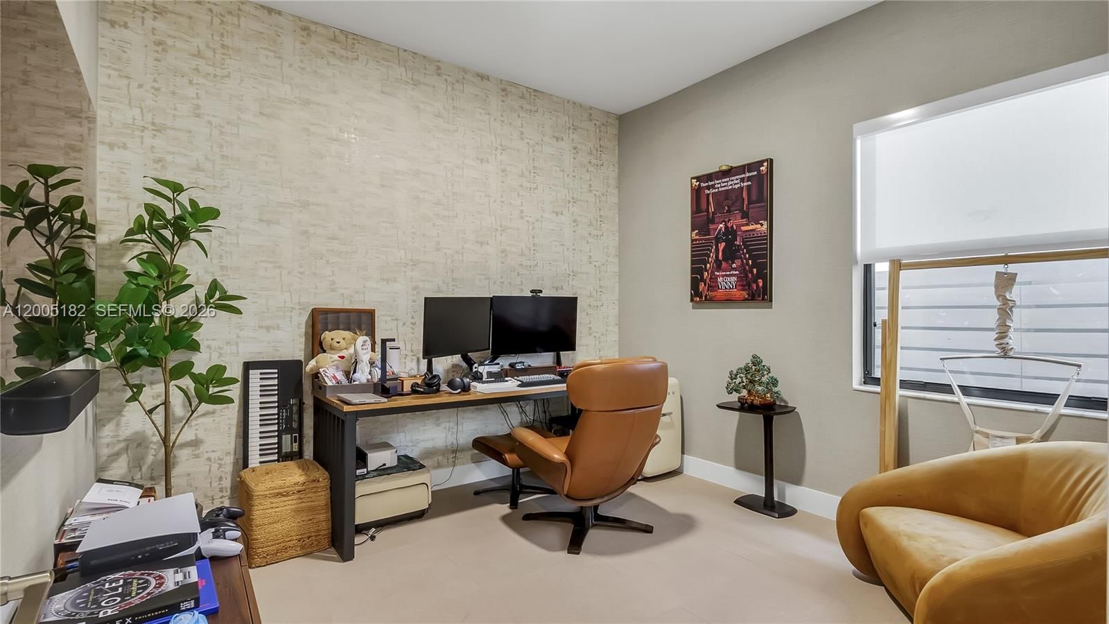 Real estate property located at 16051 87th Ct, Miami-dade, Dunnwoody Lake, Miami Lakes, FL