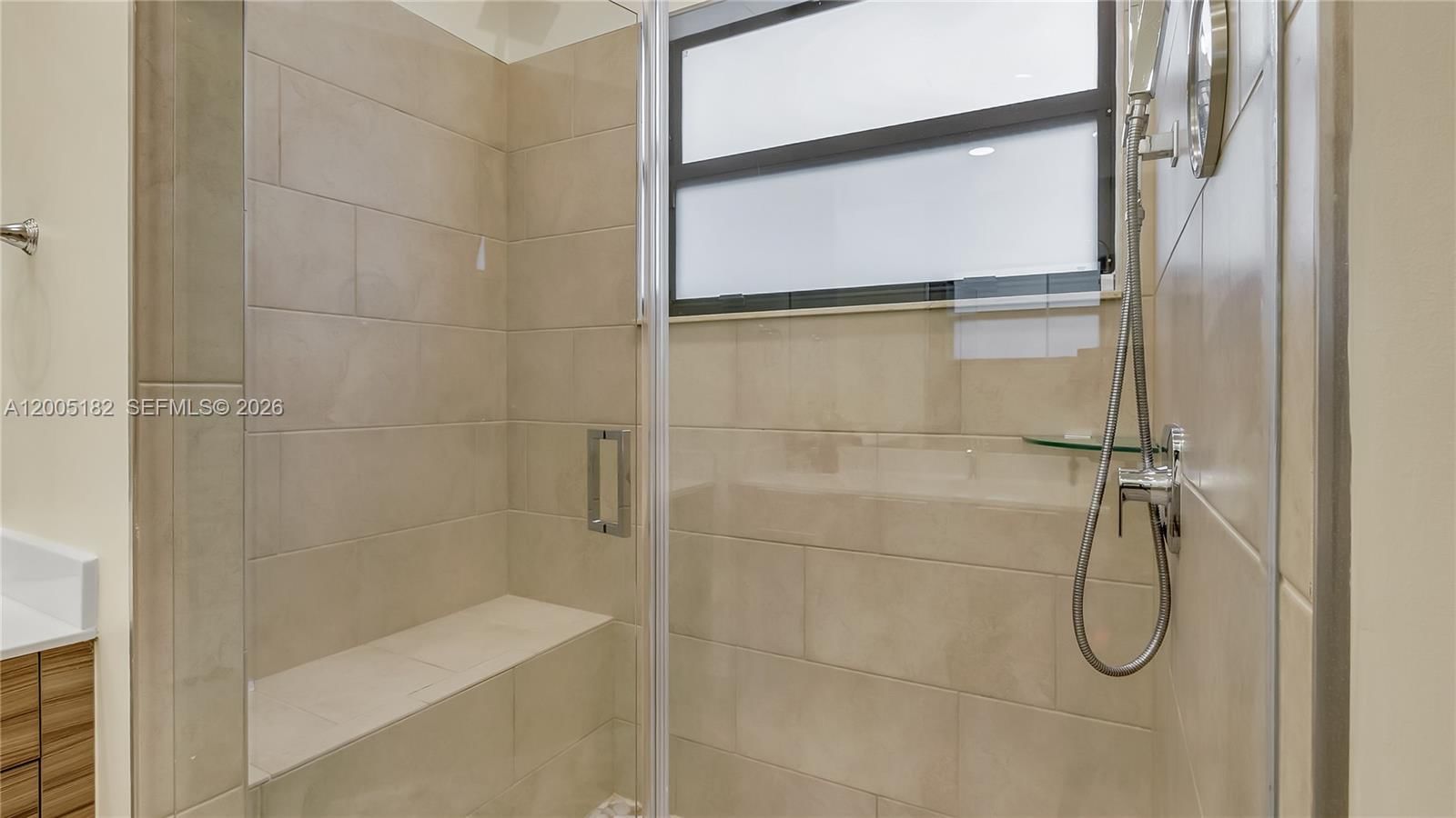 Real estate property located at 16051 87th Ct, Miami-dade, Dunnwoody Lake, Miami Lakes, FL