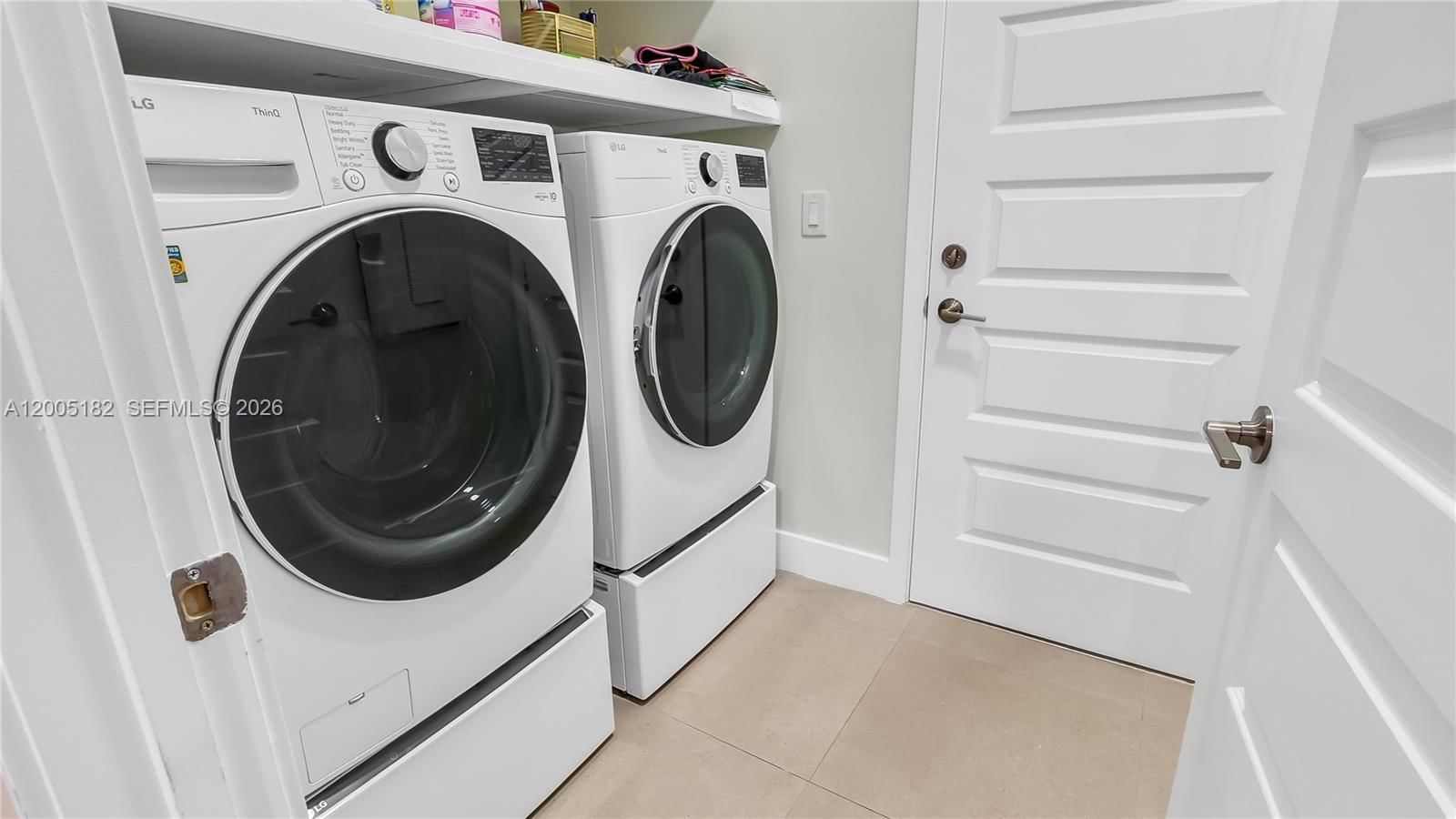 Real estate property located at 16051 87th Ct, Miami-dade, Dunnwoody Lake, Miami Lakes, FL