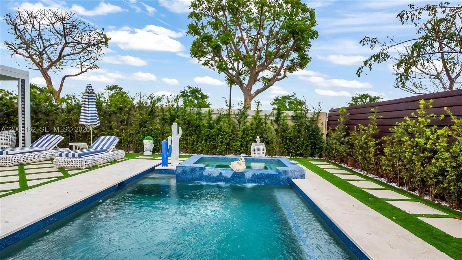 Real estate property located at 16051 87th Ct, Miami-dade, Dunnwoody Lake, Miami Lakes, FL