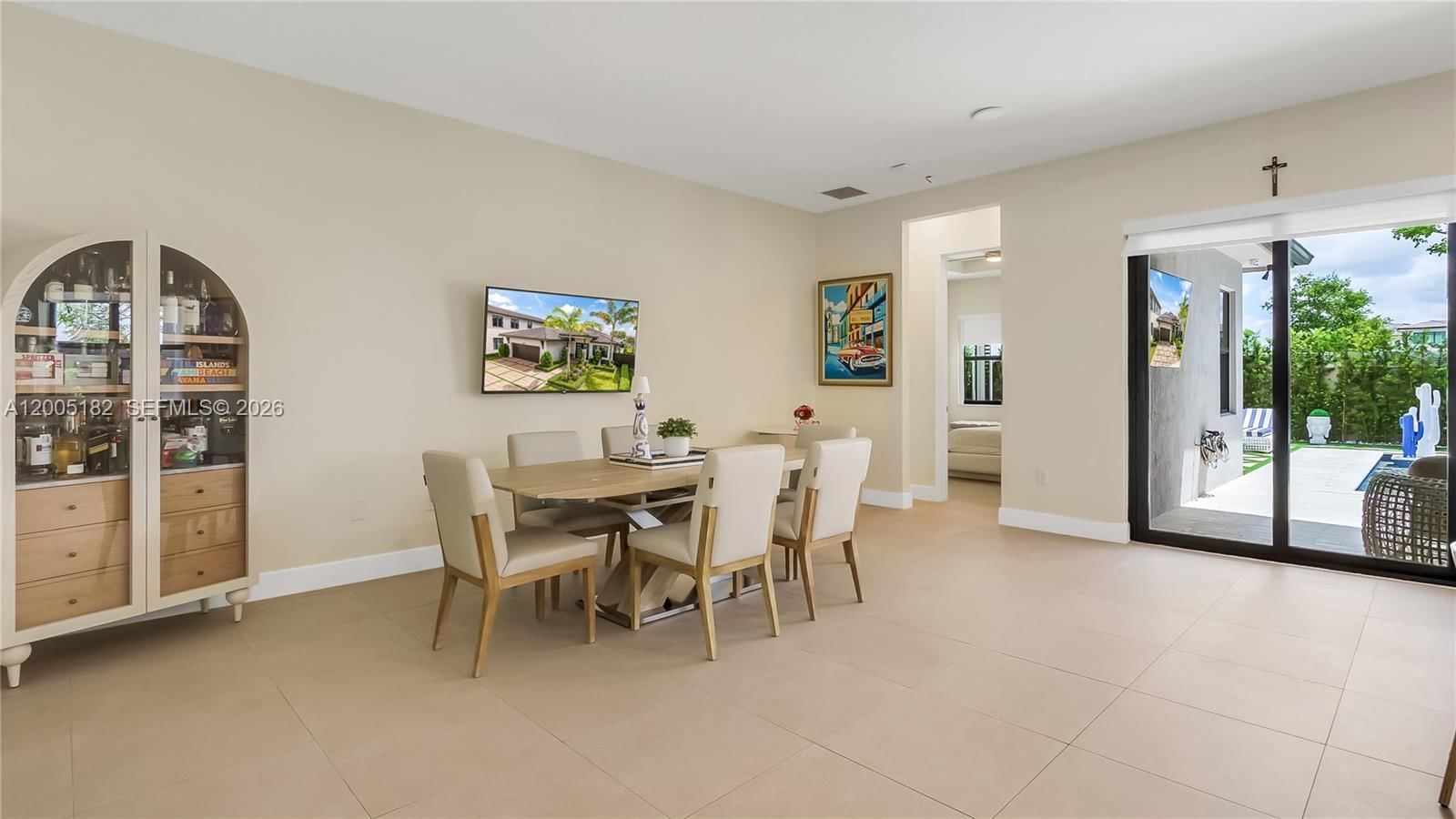 Real estate property located at 16051 87th Ct, Miami-dade, Dunnwoody Lake, Miami Lakes, FL