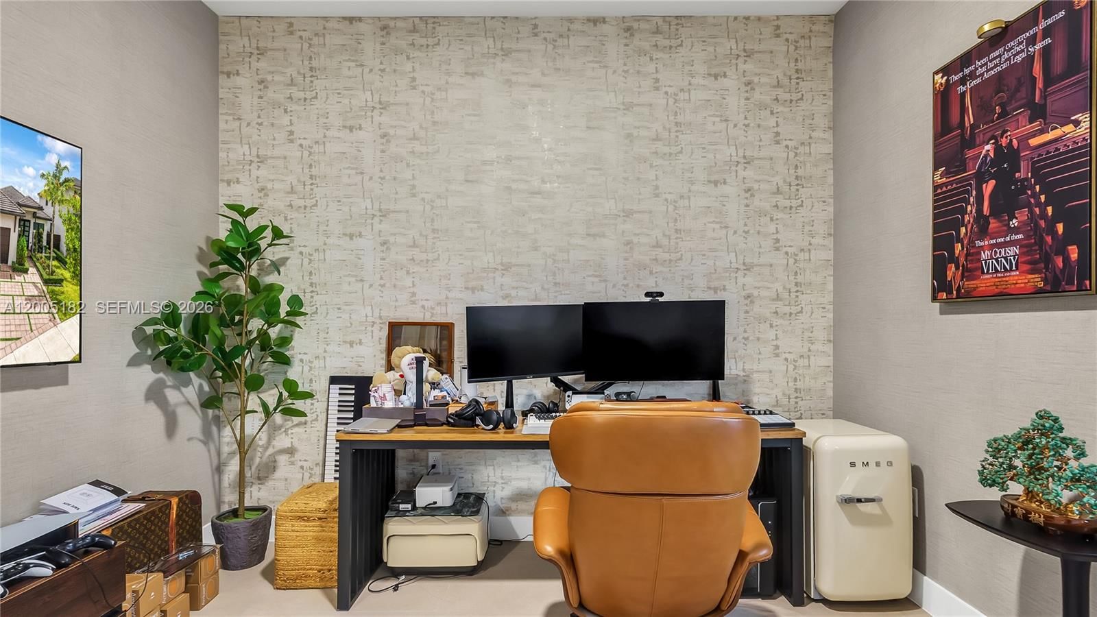 Real estate property located at 16051 87th Ct, Miami-dade, Dunnwoody Lake, Miami Lakes, FL