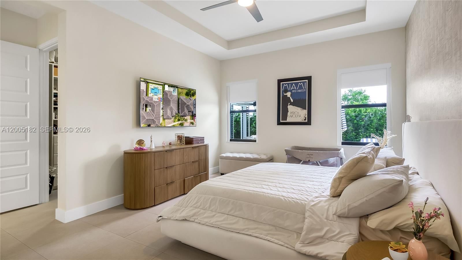 Real estate property located at 16051 87th Ct, Miami-dade, Dunnwoody Lake, Miami Lakes, FL