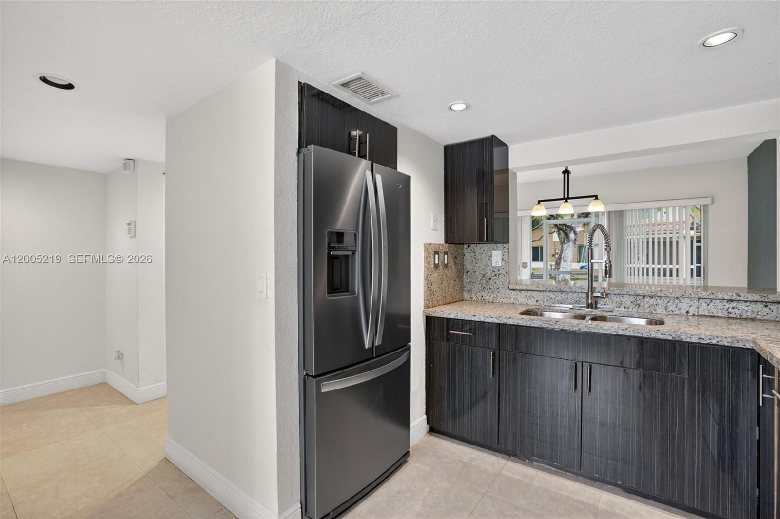 Real estate property located at 845 91st Ter, Broward, Colonnades Condo, Plantation, FL