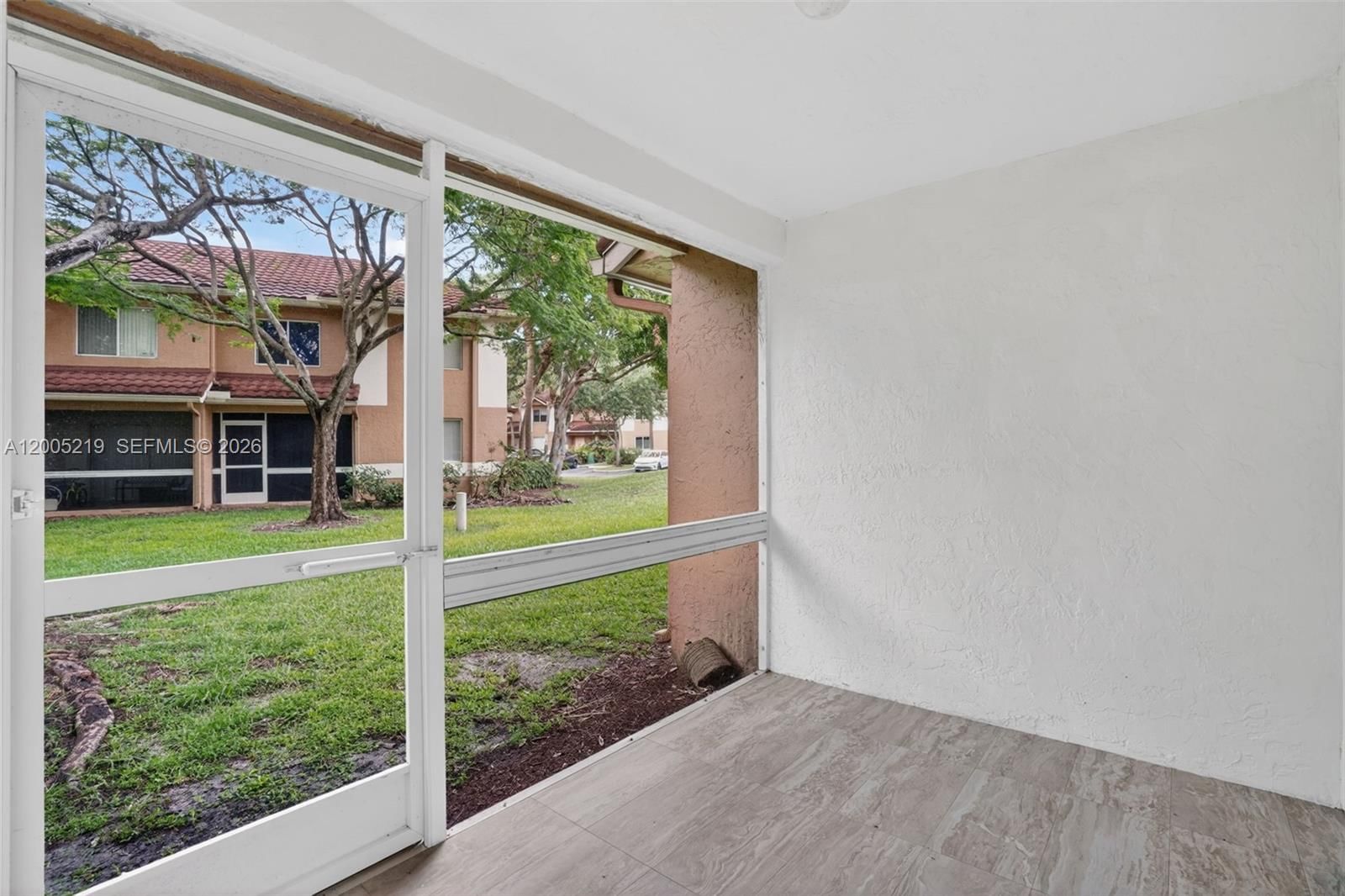 Real estate property located at 845 91st Ter, Broward, Colonnades Condo, Plantation, FL