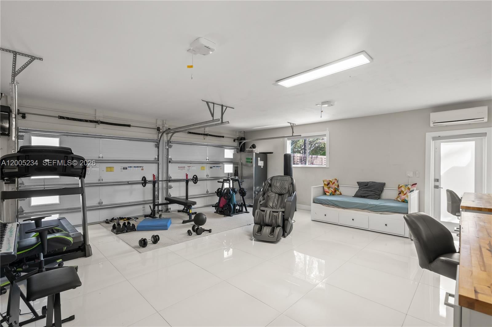 Real estate property located at 7330 165th St, Miami-dade, Kings Cove, Palmetto Bay, FL