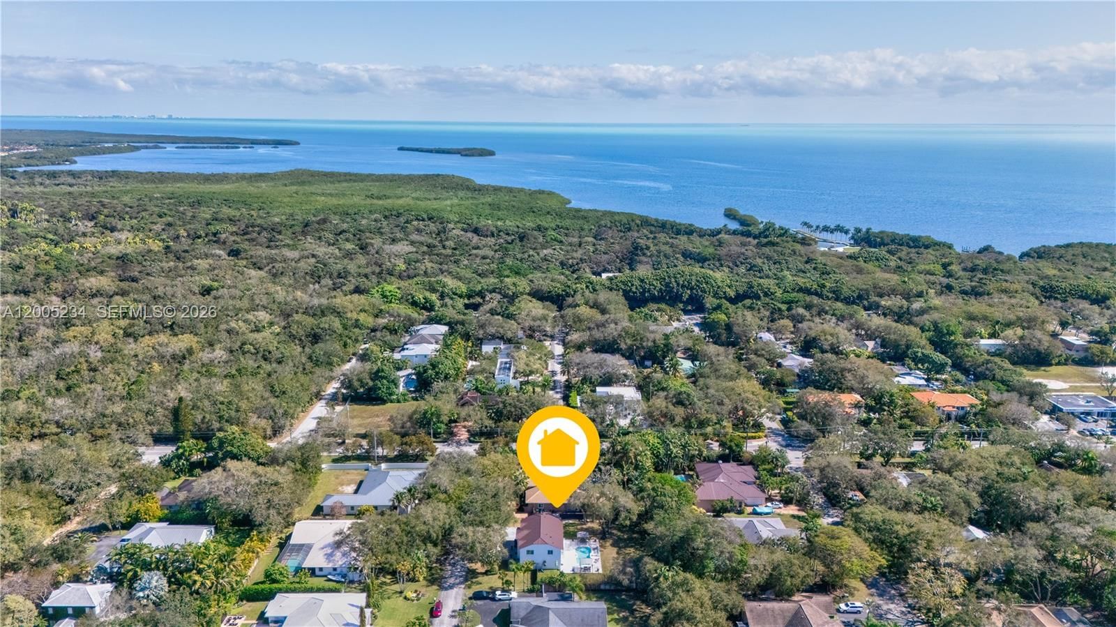 Real estate property located at 7330 165th St, Miami-dade, Kings Cove, Palmetto Bay, FL