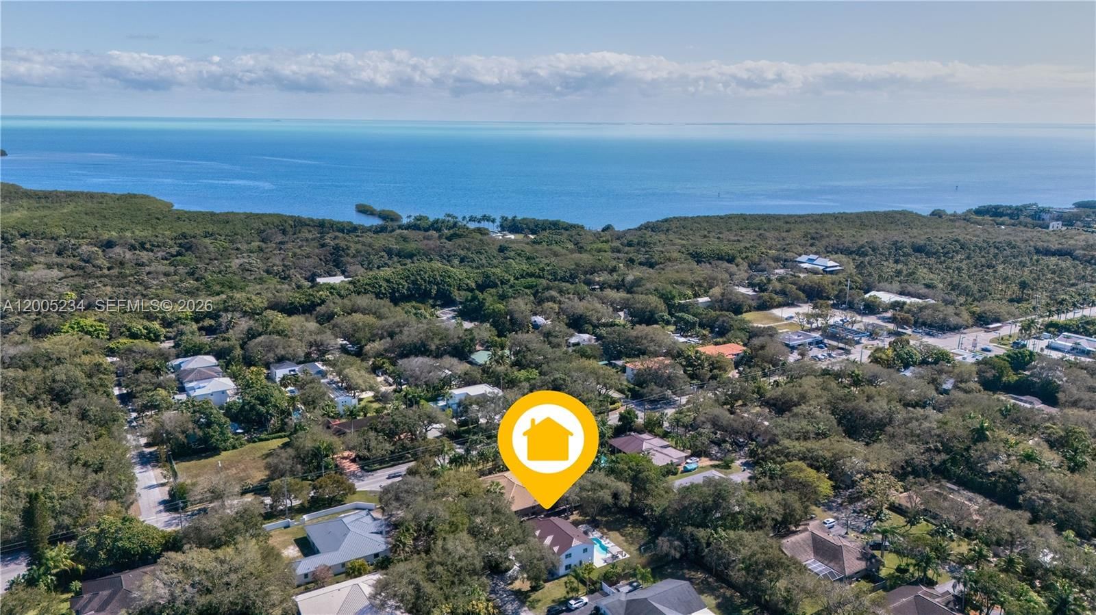 Real estate property located at 7330 165th St, Miami-dade, Kings Cove, Palmetto Bay, FL