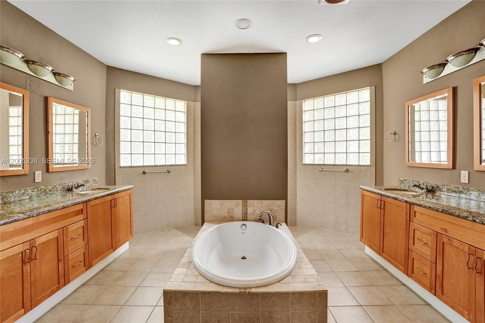 Real estate property located at 4921 112th Dr, Broward, Chelsea At Kensington, Coral Springs, FL