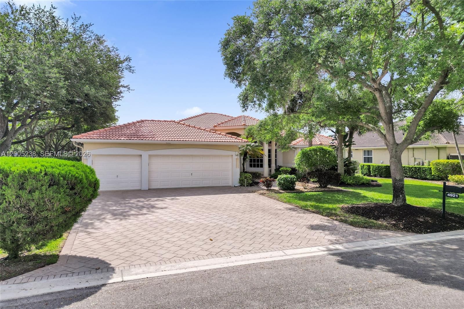Real estate property located at 4921 112th Dr, Broward, Chelsea At Kensington, Coral Springs, FL