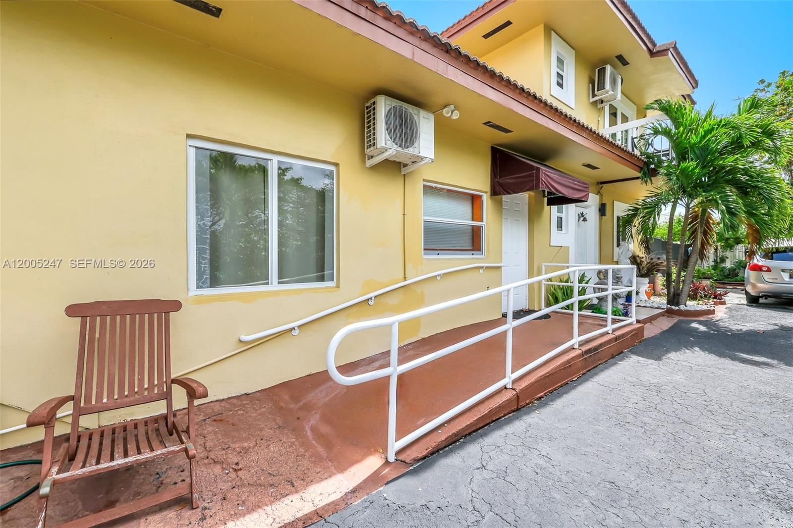 Real estate property located at 12085 Dixie Hwy, Miami-dade, Biscayne Park Estates, Biscayne Park, FL