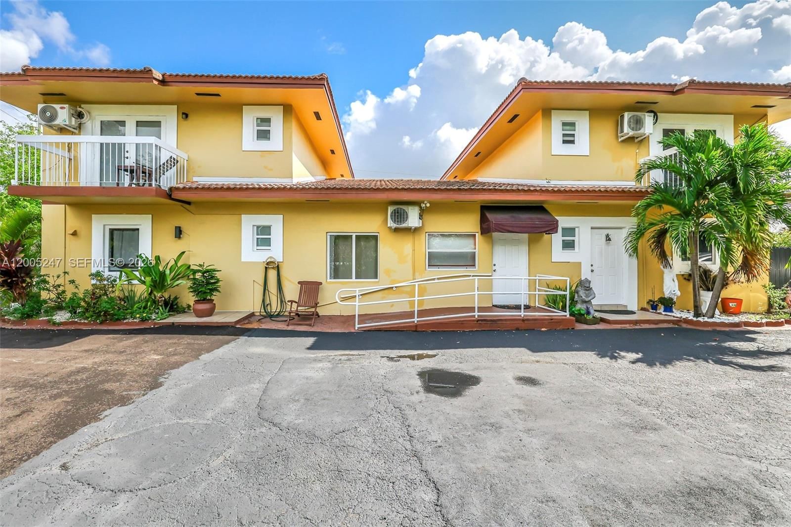 Real estate property located at 12085 Dixie Hwy, Miami-dade, Biscayne Park Estates, Biscayne Park, FL