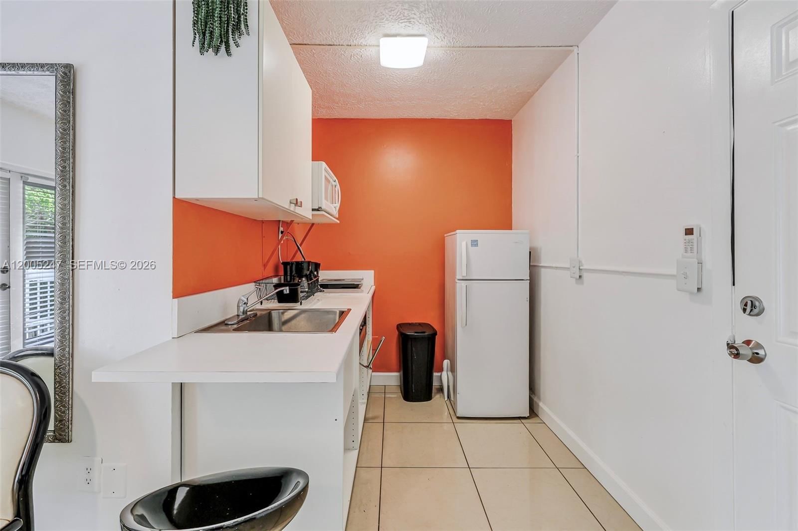 Real estate property located at 12085 Dixie Hwy, Miami-dade, Biscayne Park Estates, Biscayne Park, FL