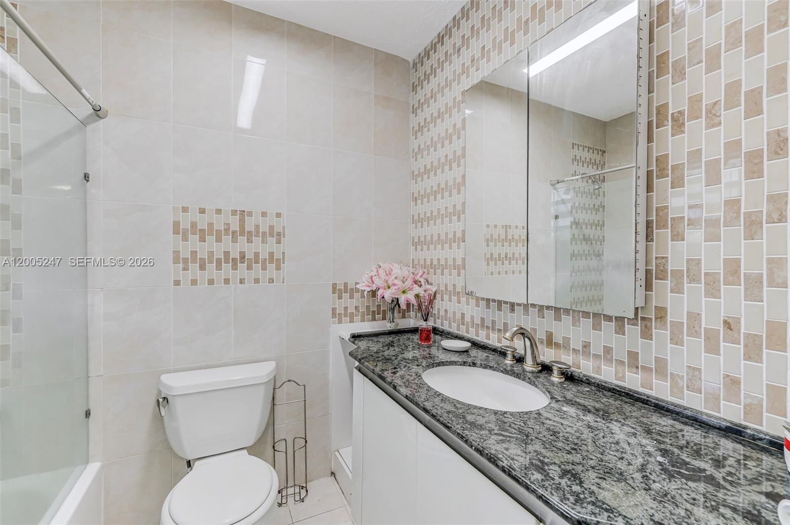 Real estate property located at 12085 Dixie Hwy, Miami-dade, Biscayne Park Estates, Biscayne Park, FL