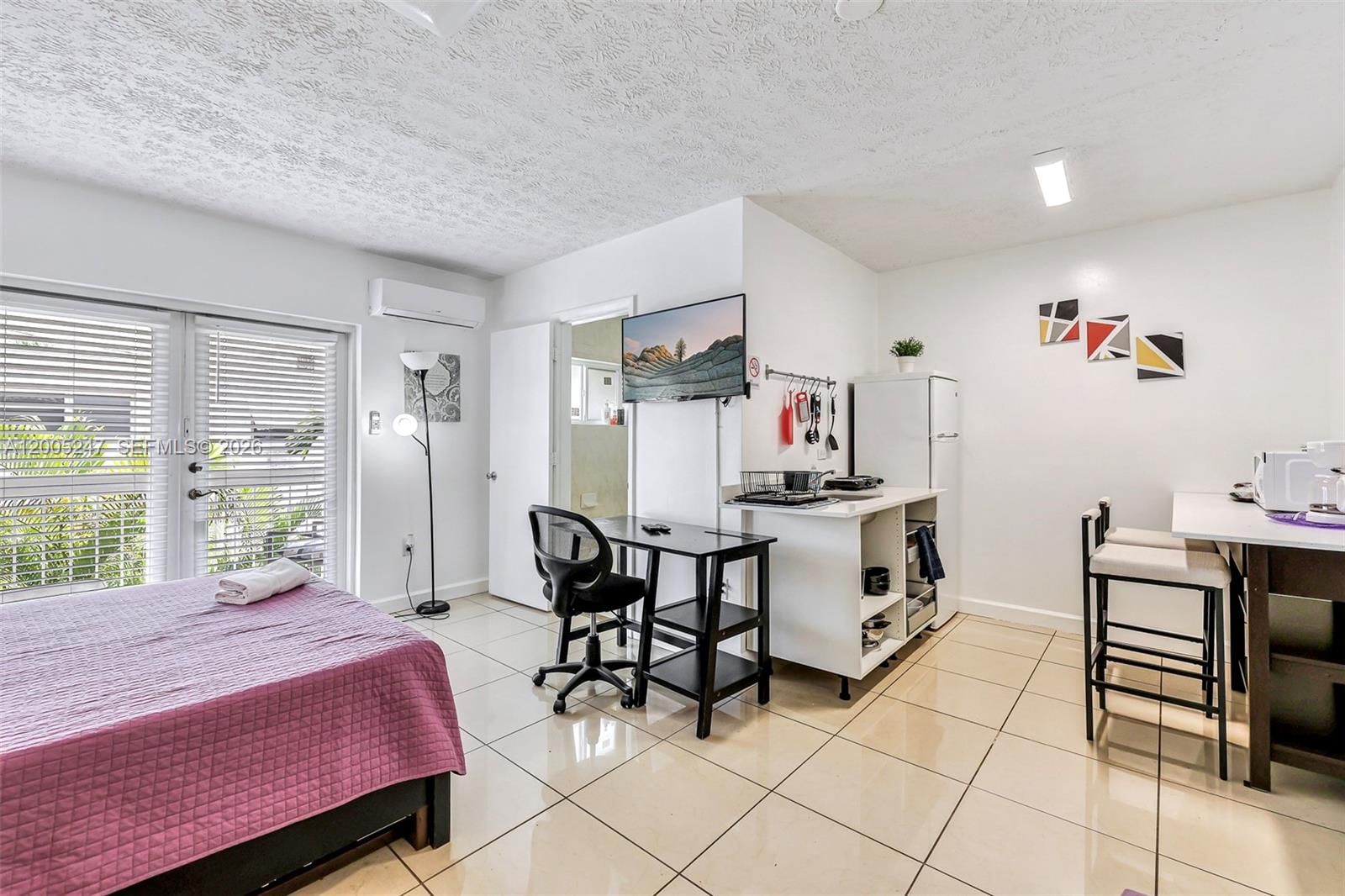 Real estate property located at 12085 Dixie Hwy, Miami-dade, Biscayne Park Estates, Biscayne Park, FL