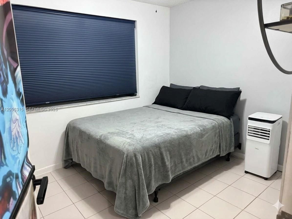 Real estate property located at 1212-1214 30th Ct, Miami-dade, Shady Grove, Miami, FL