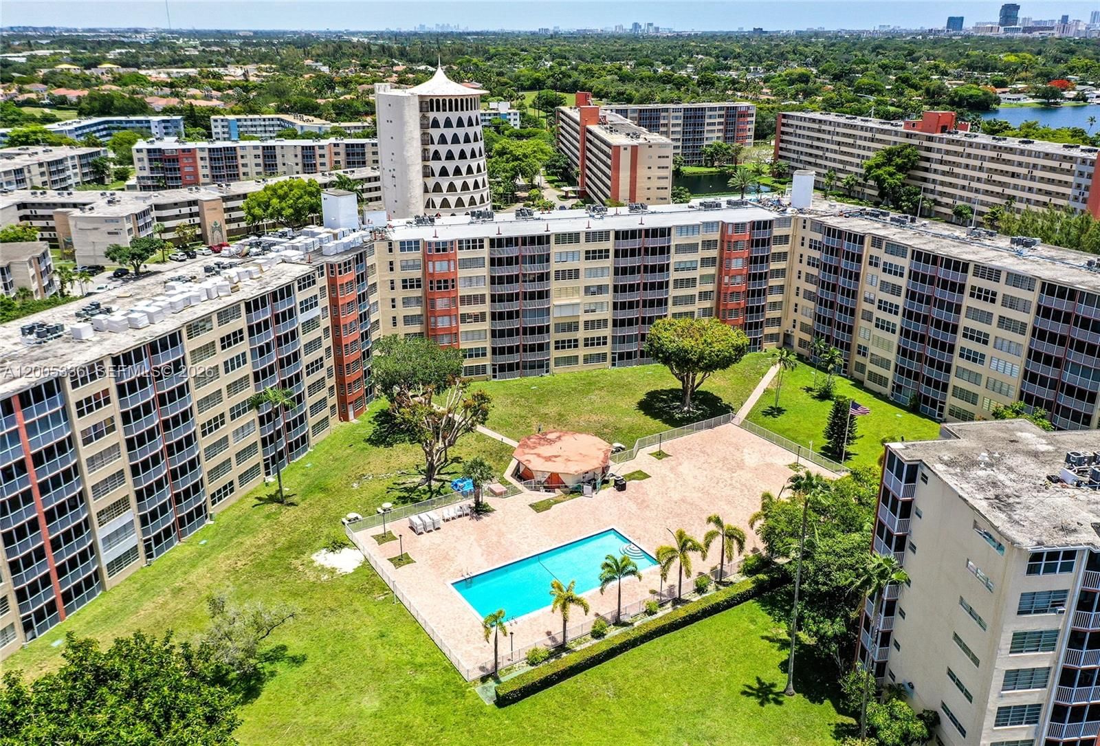 Real estate property located at 1750 191st St #100-1, Miami-dade, Jade Winds Group-daisy Ga, Miami, FL