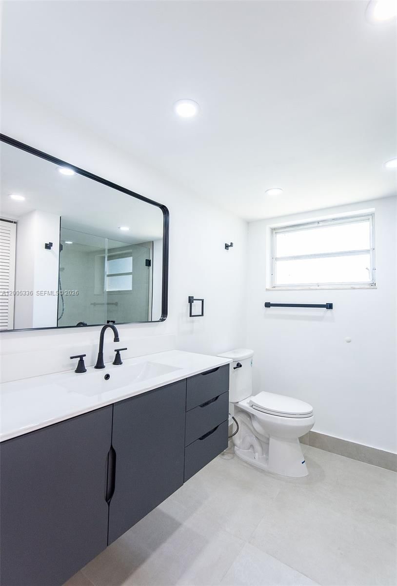 Real estate property located at 1750 191st St #100-1, Miami-dade, Jade Winds Group-daisy Ga, Miami, FL