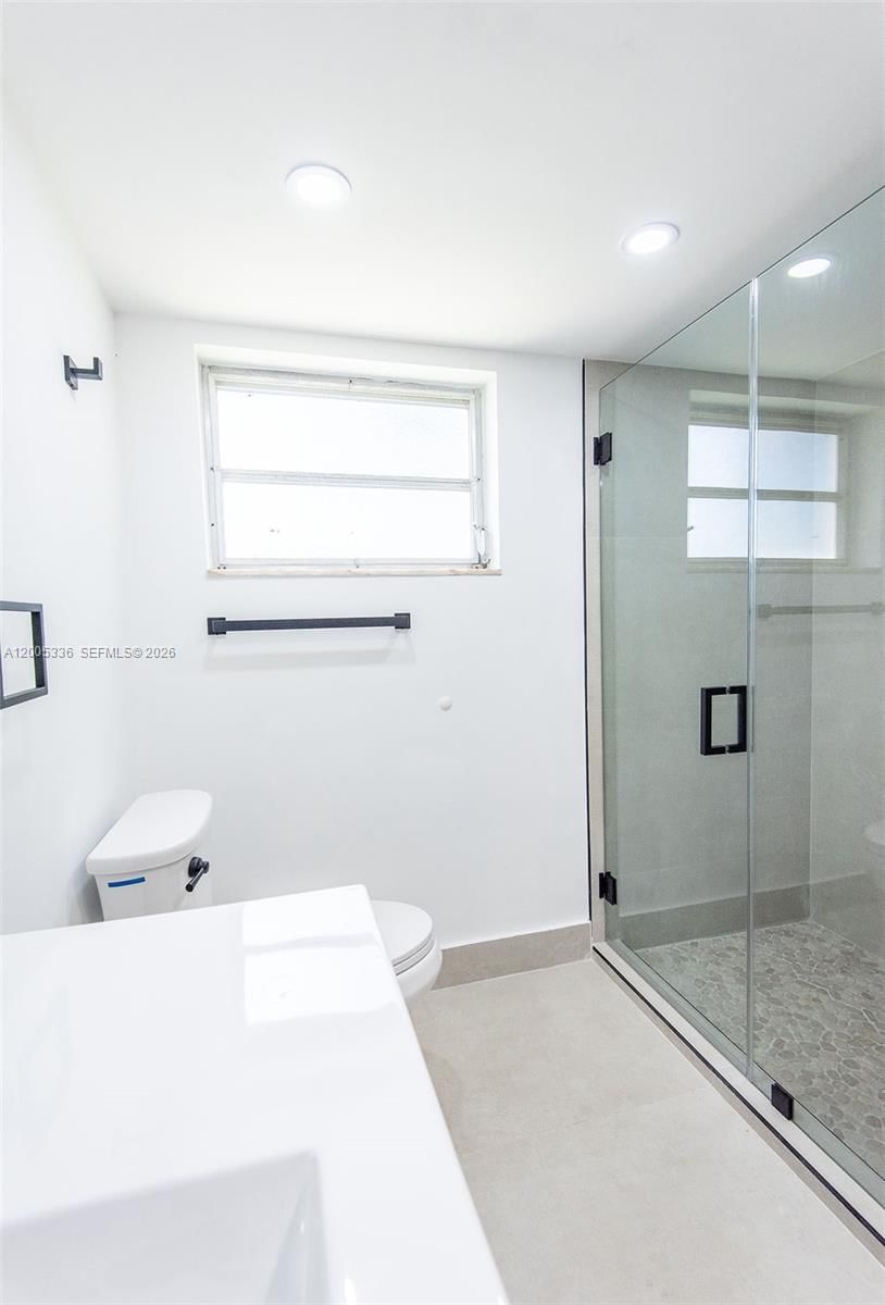 Real estate property located at 1750 191st St #100-1, Miami-dade, Jade Winds Group-daisy Ga, Miami, FL