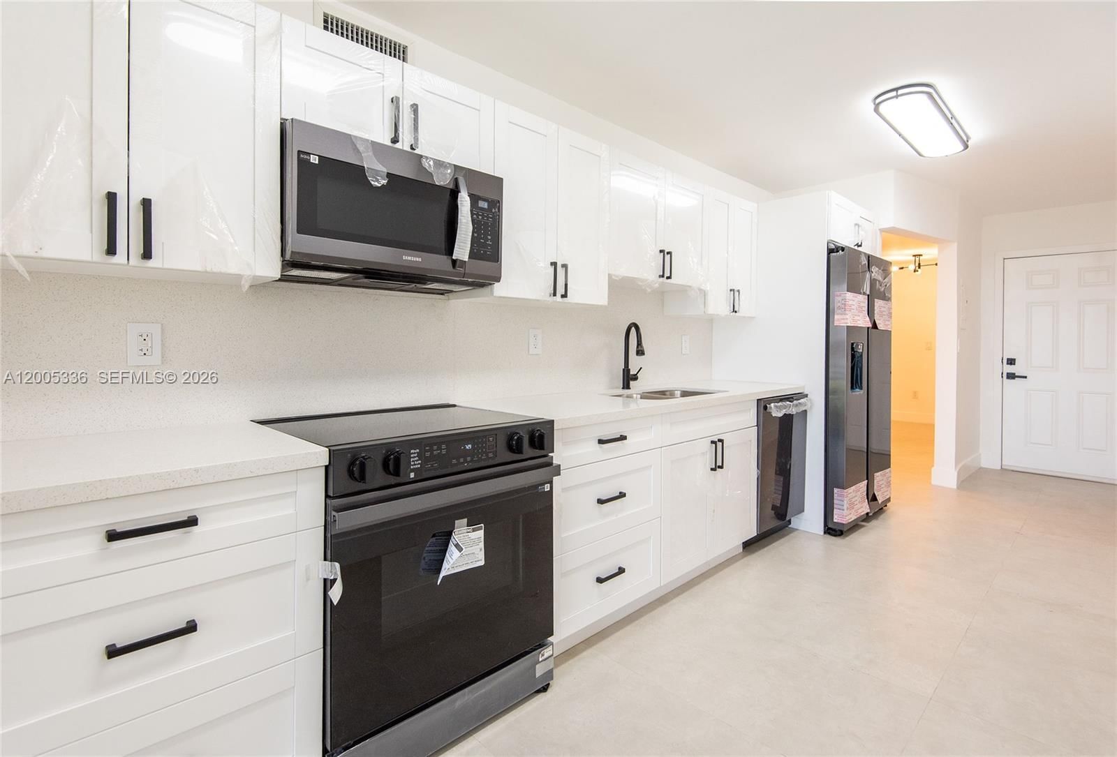 Real estate property located at 1750 191st St #100-1, Miami-dade, Jade Winds Group-daisy Ga, Miami, FL