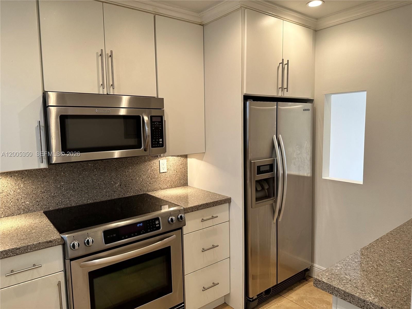 Real estate property located at 1250 Lincoln Rd #406, Miami-dade, Lincoln West Gardens Cond, Miami Beach, FL