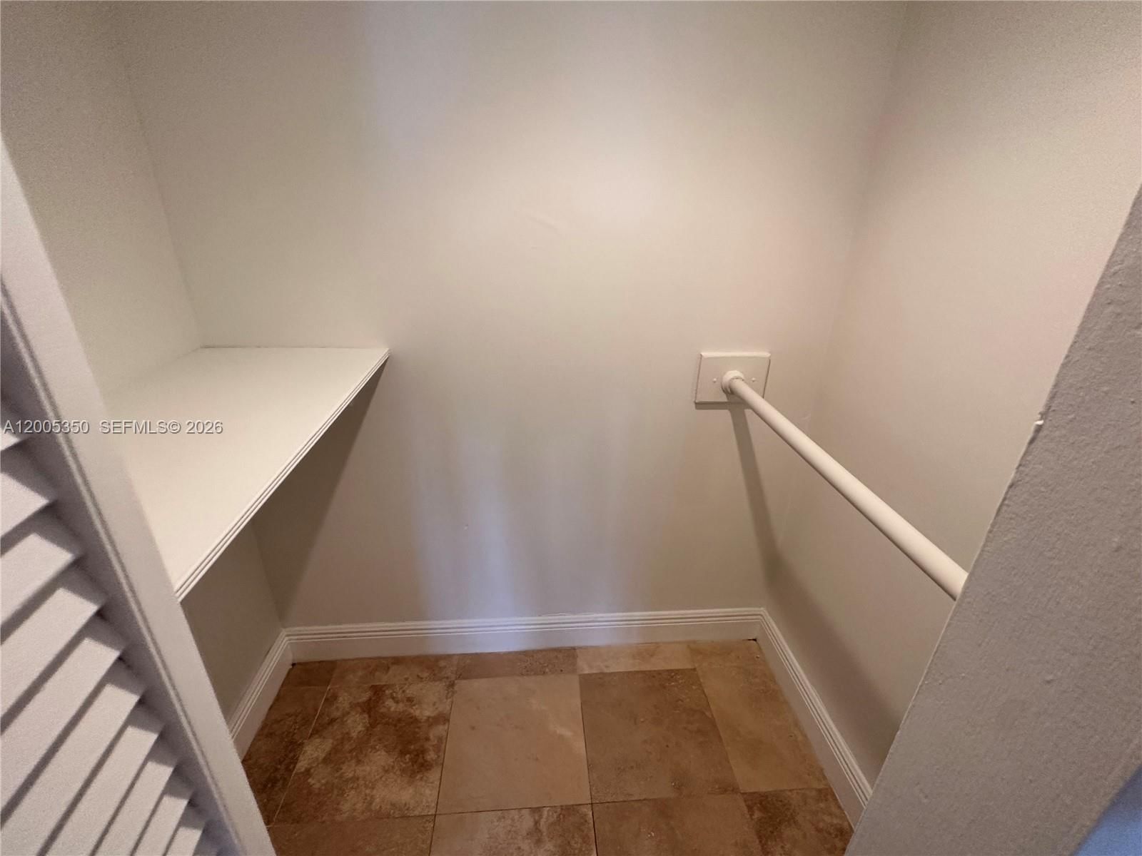 Real estate property located at 1250 Lincoln Rd #406, Miami-dade, Lincoln West Gardens Cond, Miami Beach, FL