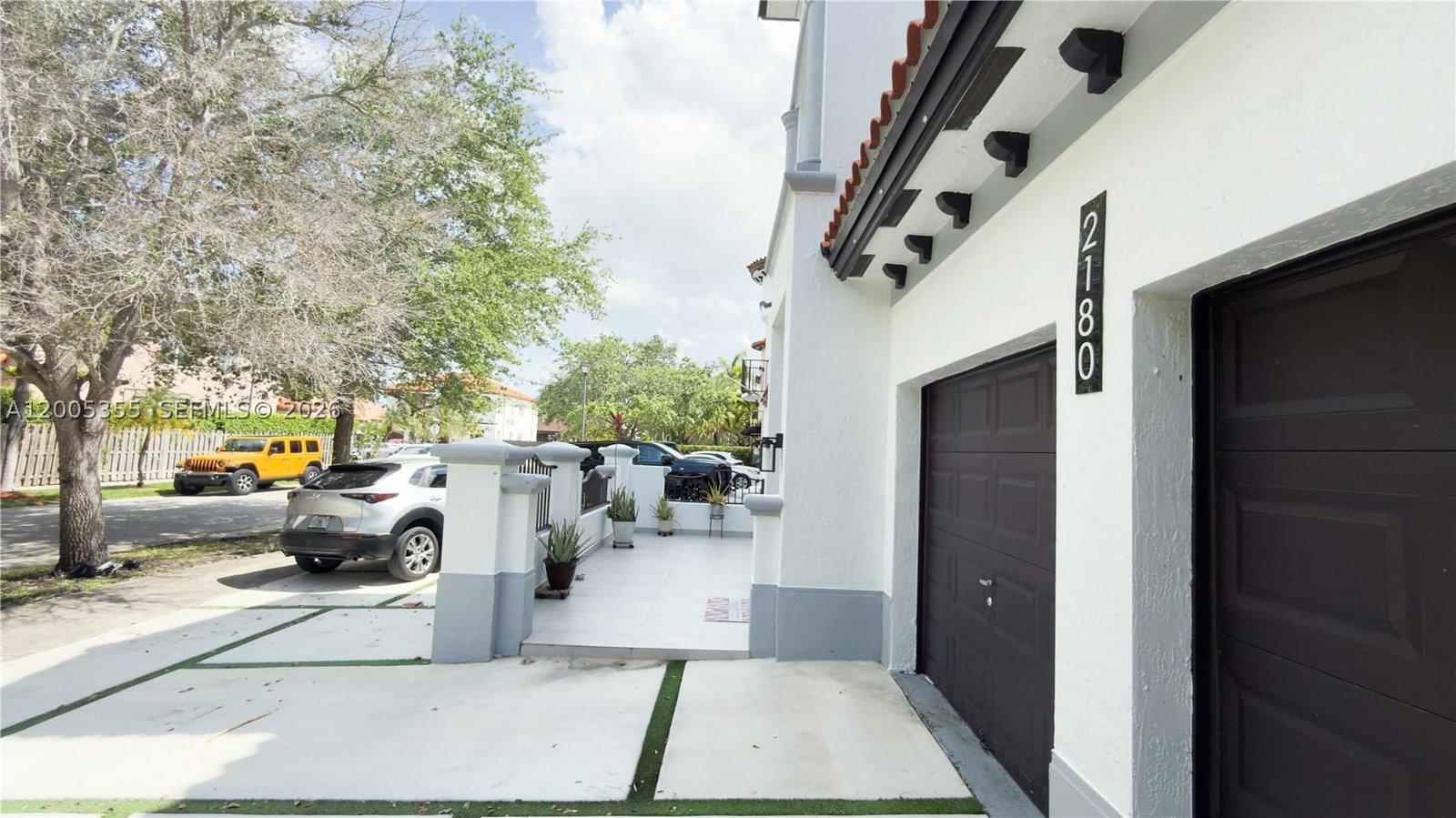 Real estate property located at 2180 152nd Pl, Miami-dade, A B At Tamiami Trail Phas, Miami, FL