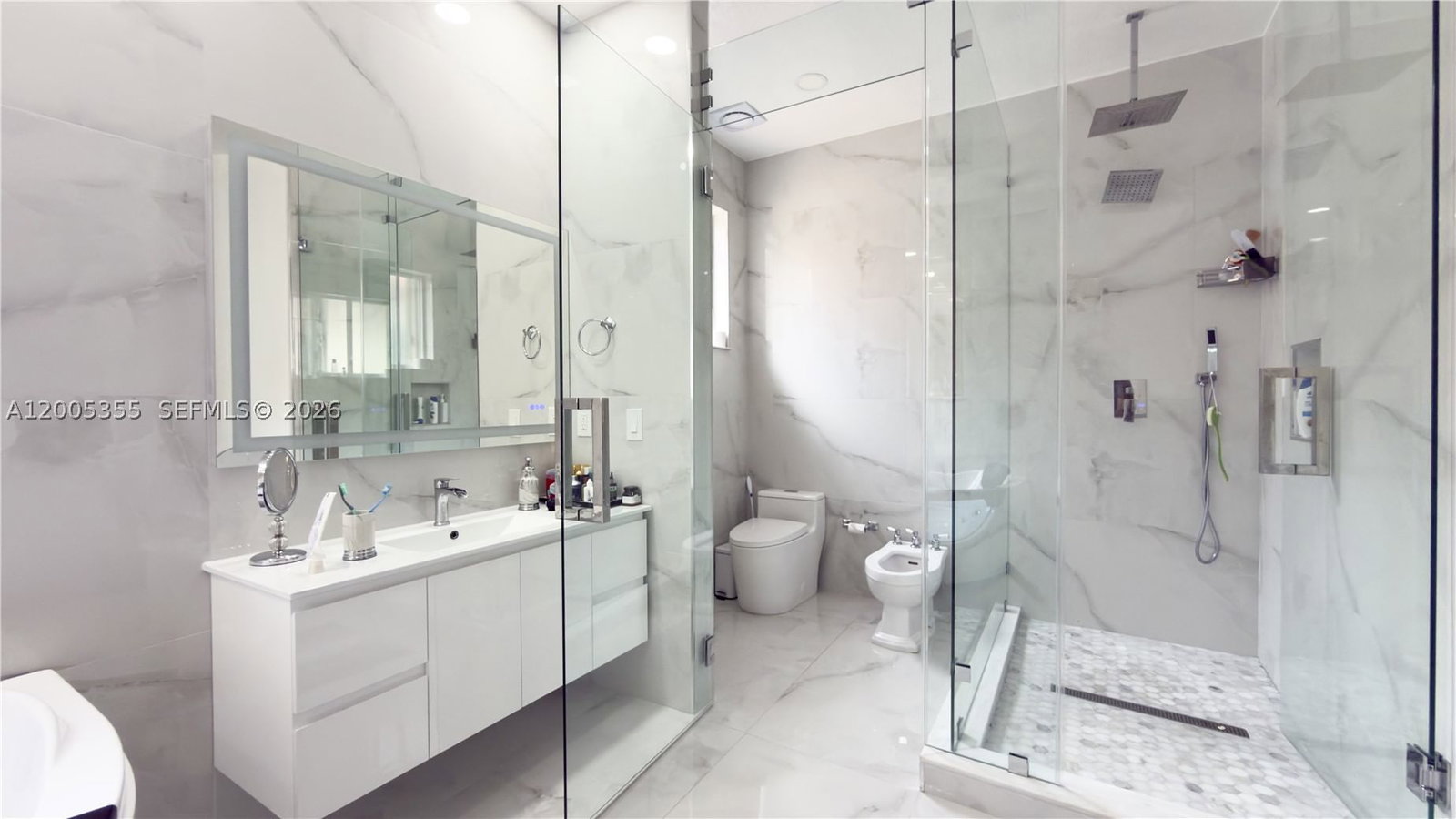 Real estate property located at 2180 152nd Pl, Miami-dade, A B At Tamiami Trail Phas, Miami, FL