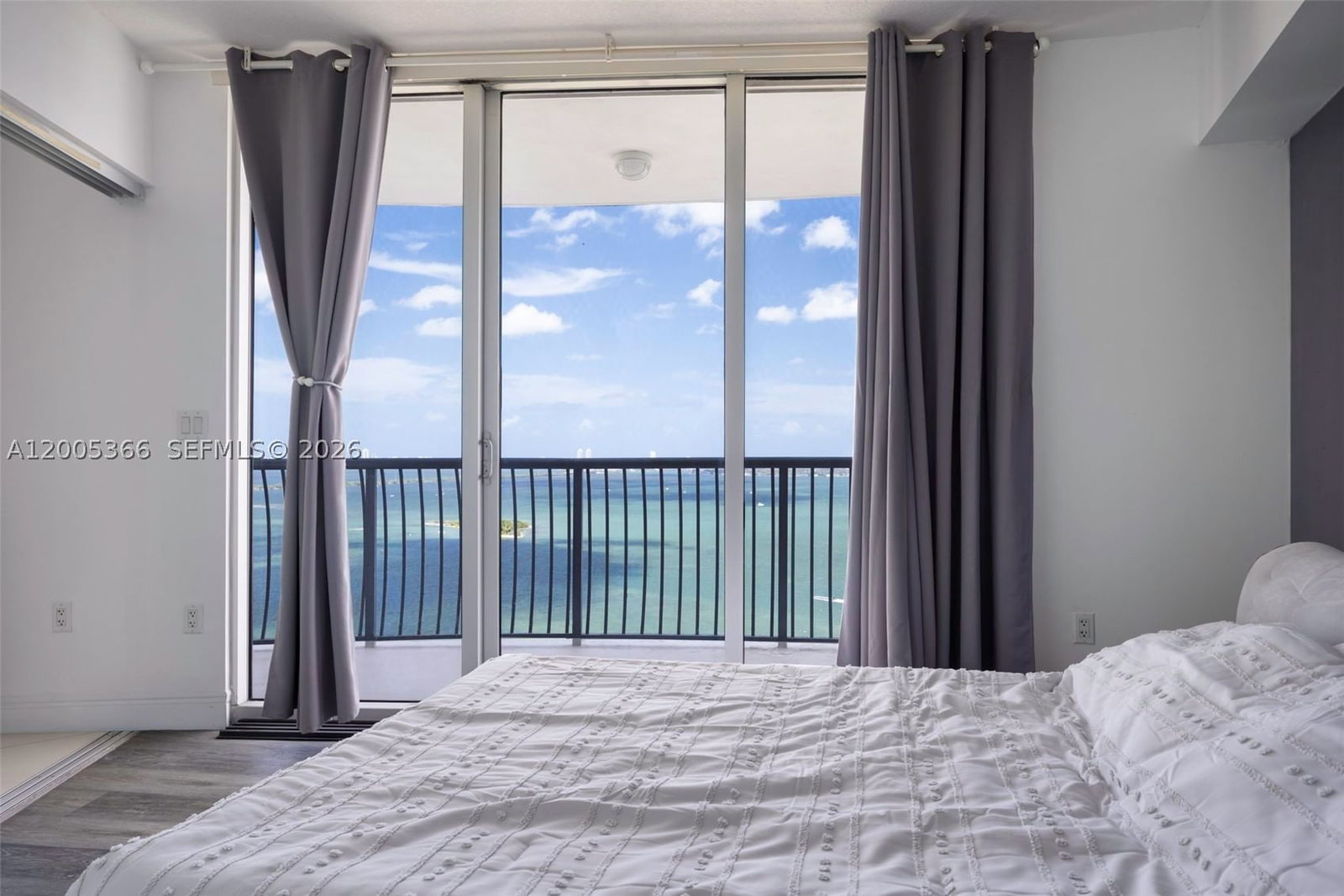 Real estate property located at 1750 Bayshore Dr #3801, Miami-dade, Opera Tower Condo, Miami, FL