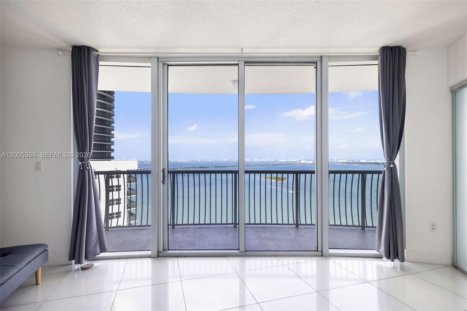 Real estate property located at 1750 Bayshore Dr #3801, Miami-dade, Opera Tower Condo, Miami, FL