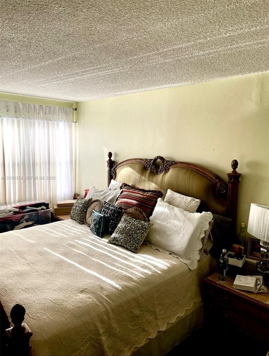 Real estate property located at 3301 Spanish Moss Ter #510, Broward, Lakes Of Inverrary Condo, Lauderhill, FL
