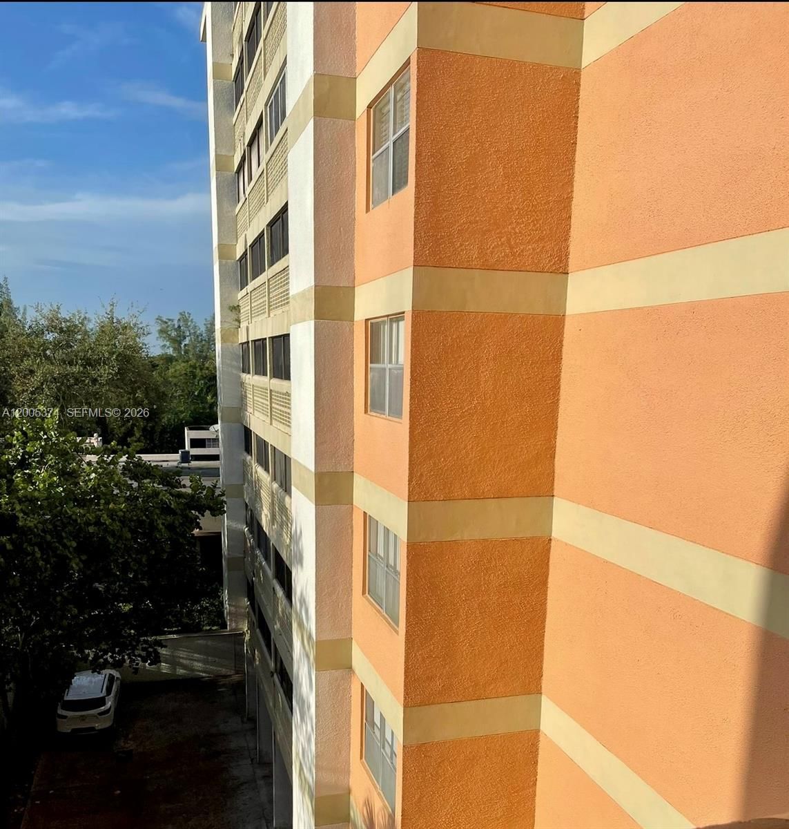 Real estate property located at 3301 Spanish Moss Ter #510, Broward, Lakes Of Inverrary Condo, Lauderhill, FL