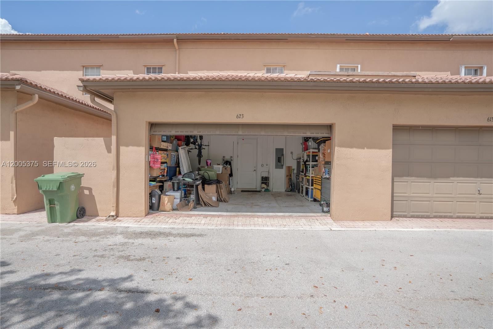 Real estate property located at 623 146th Ter, Broward, Meadow Pines, Pembroke Pines, FL