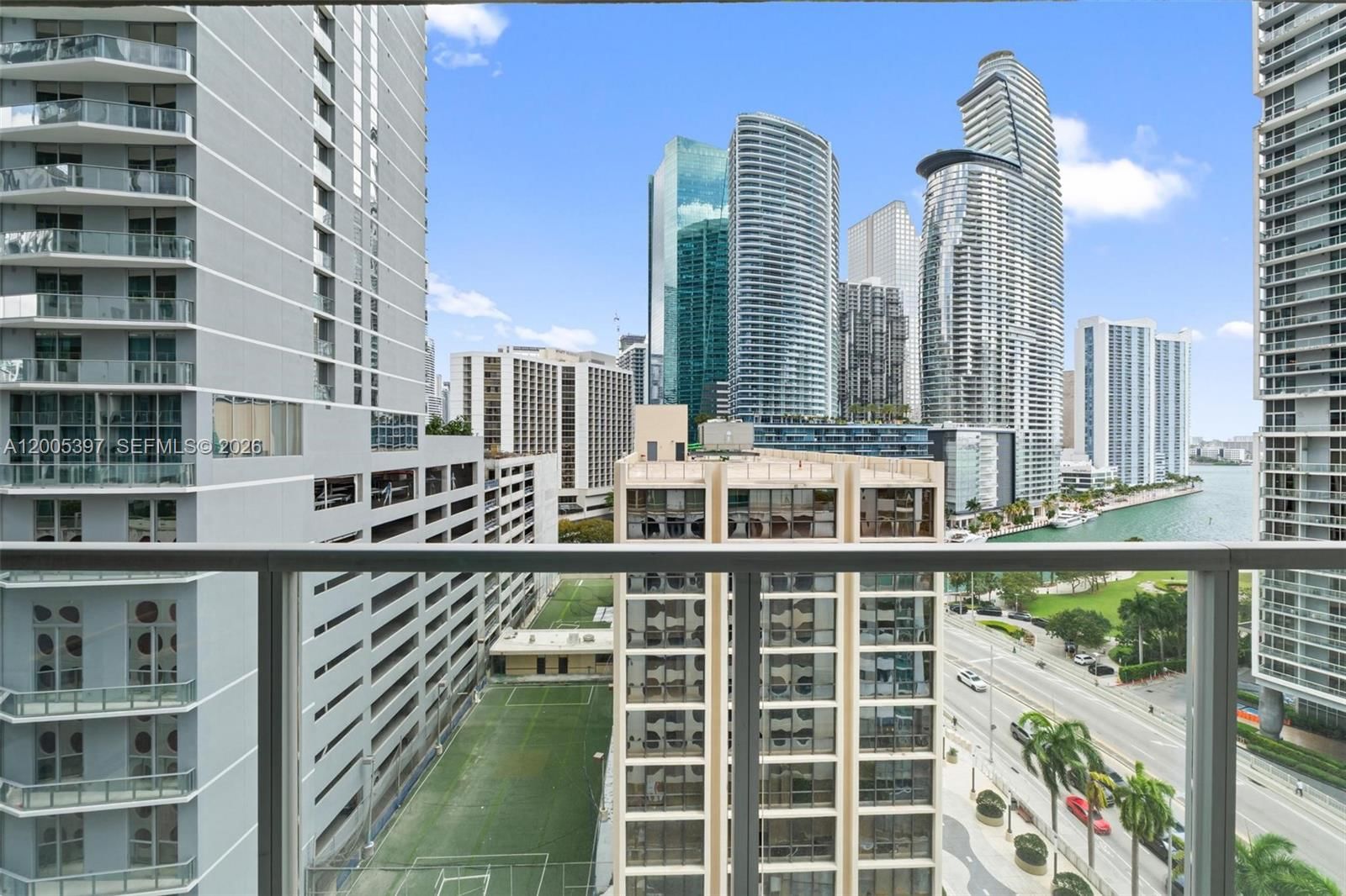 Real estate property located at 500 Brickell Ave #1405, Miami-dade, 500 Brickell East Condo, Miami, FL