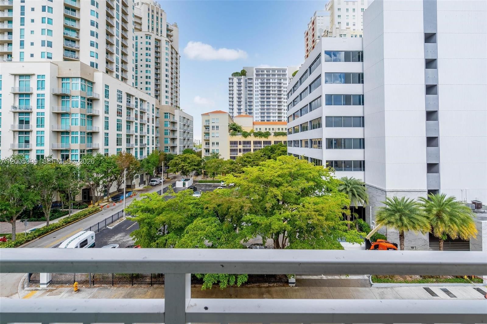 Real estate property located at 7285 90th St D414, Miami-dade, Downtown Dadeland Condo N, Miami, FL