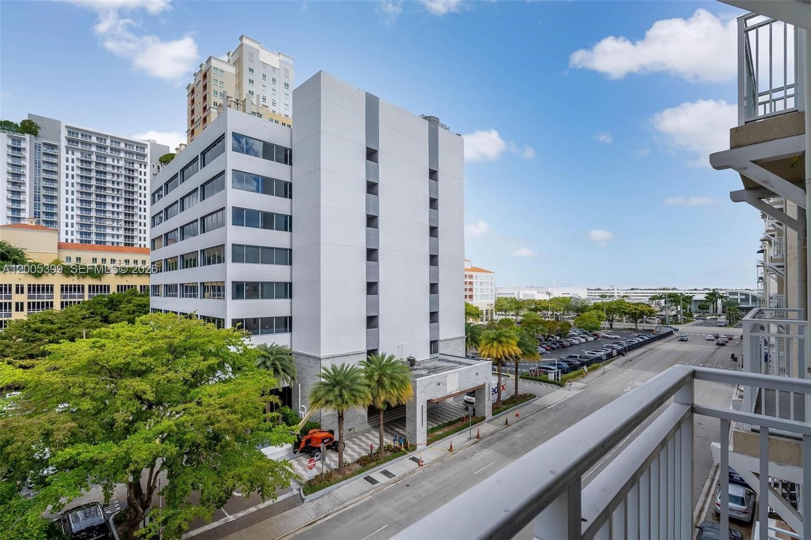 Real estate property located at 7285 90th St D414, Miami-dade, Downtown Dadeland Condo N, Miami, FL